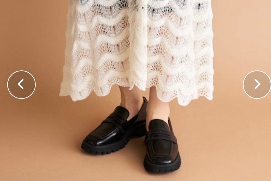 新品♡ clarks 定価2.6万♡ 本革　厚底ローファー