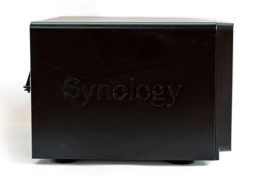 Synology DiskStation DS1517+(16GBメモリ)