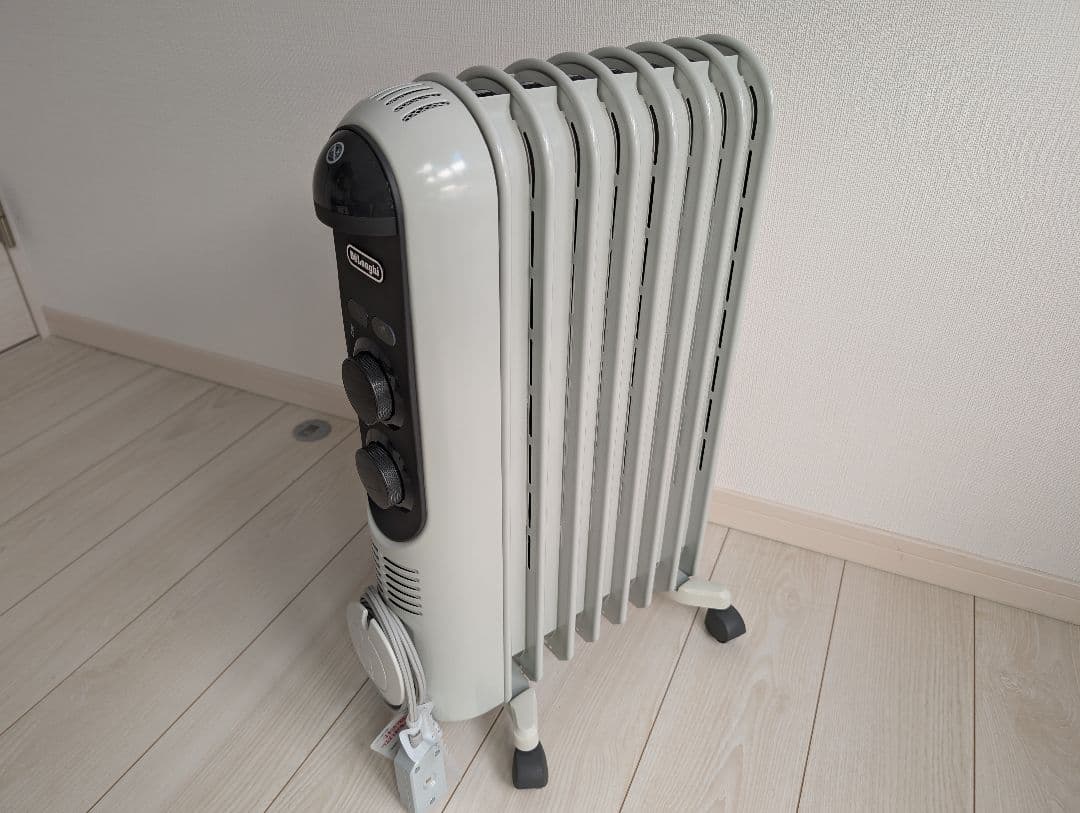 美品 デロンギ RHJ45M0807-DG 750W 省エネ オイルヒーター