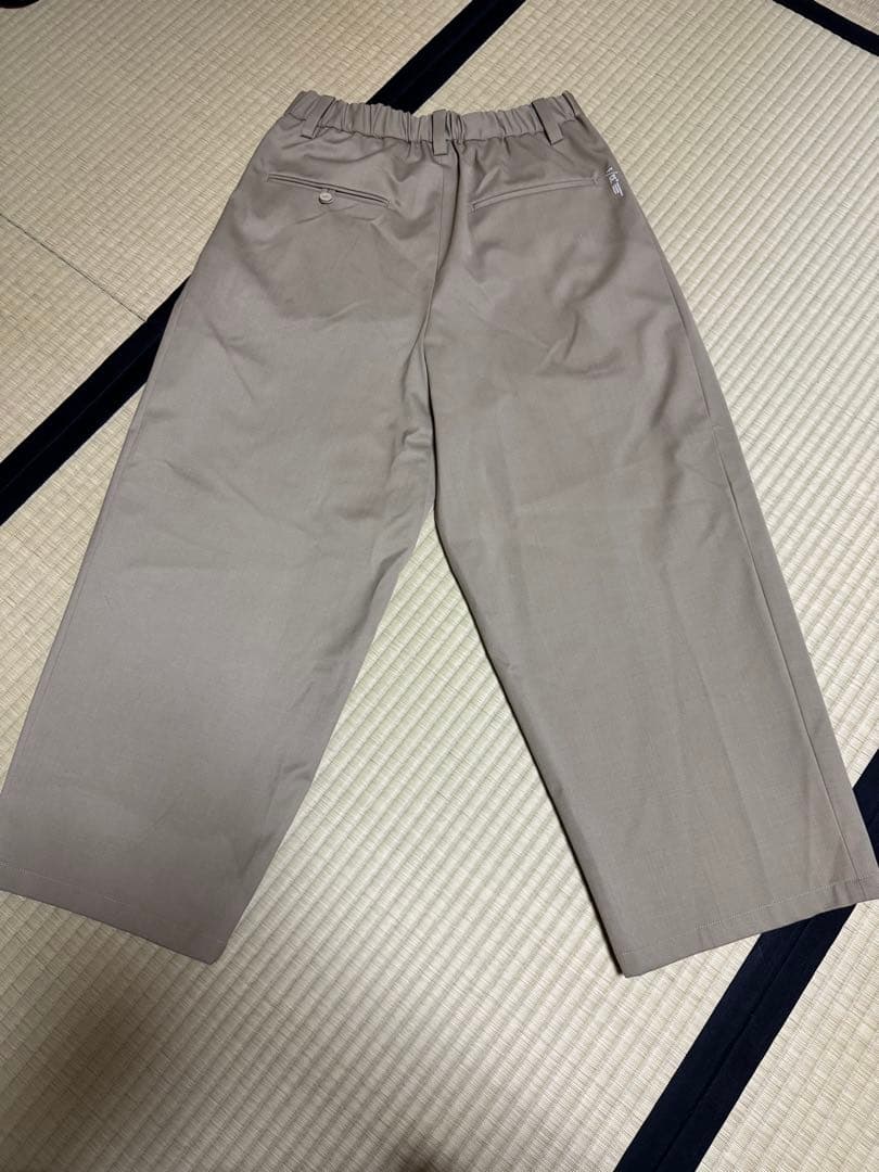 F/CE ワイドパンツ　ウールパンツ　Mサイズ