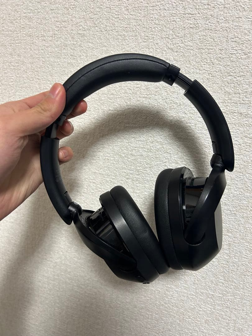 SONY ソニーワイヤレスヘッドホン ブラック 付属ケース