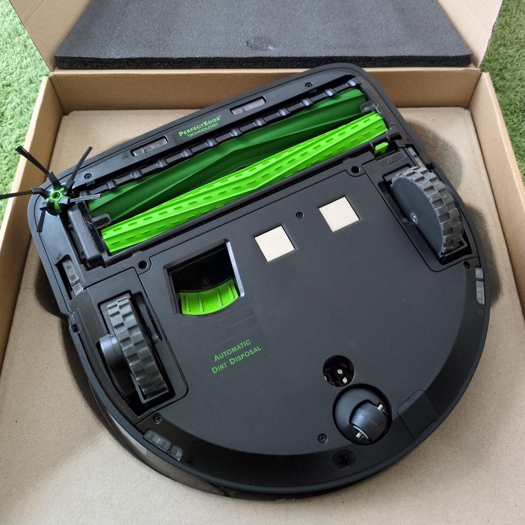 iRobot Roomba s9+ 本体 自動ゴミ収集機付き
