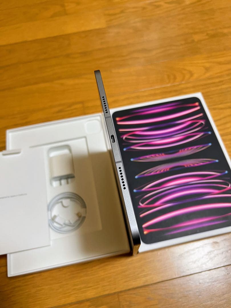 iPad Pro 11インチ M2チップ（第4世代）Cellular+Wi-Fi