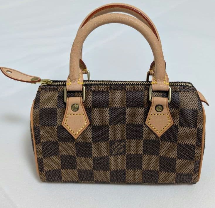 ダミエ ルイ・ヴィトンLouis Vuittonミニスピーディ 未使用 本物です