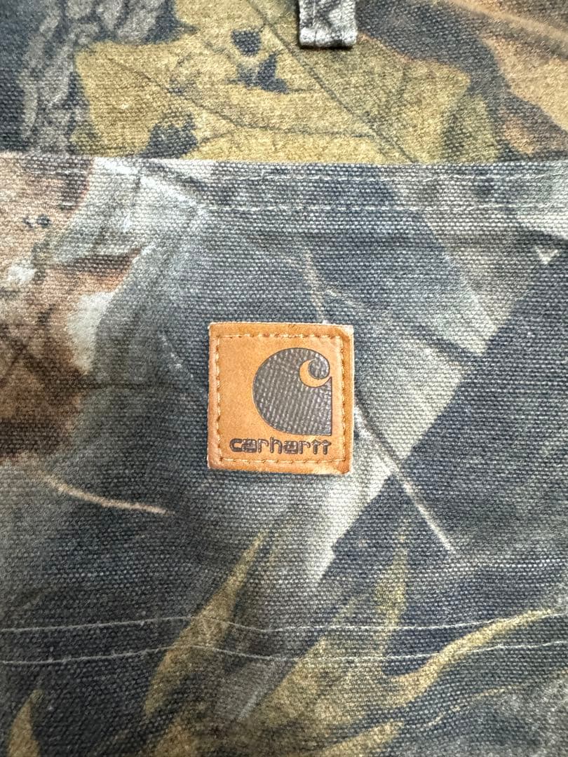 美品！ Carhartt 迷彩カーゴパンツ
