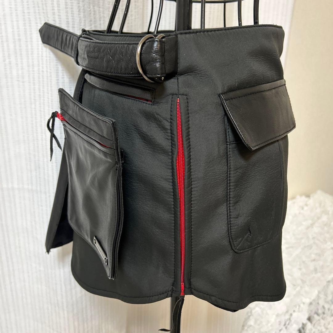 VIVIENNETAM ボディスカート山羊皮 1番外側ボタンでウエスト37×2㎝