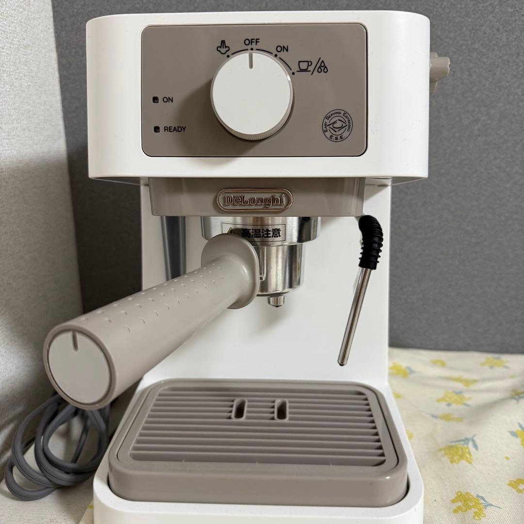 DeLonghi エスプレッソマシン スティローザ ホワイト