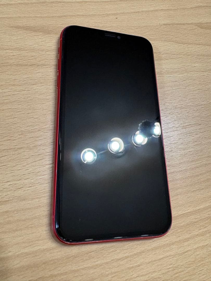 IPhone 11 赤色　128GB　本体のみ