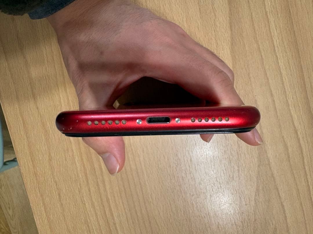 IPhone 11 赤色　128GB　本体のみ