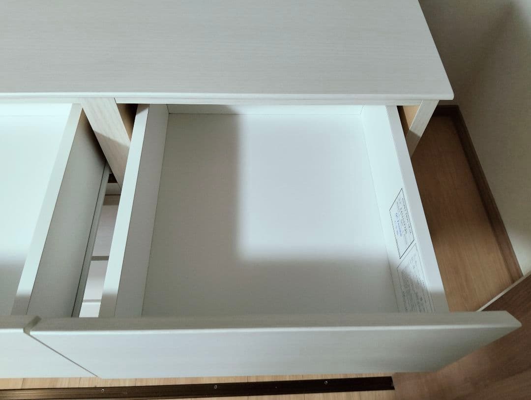 ニトリ　ローチェスト　クエス　ホワイトウォッシュ 120cm幅　使用１年未満