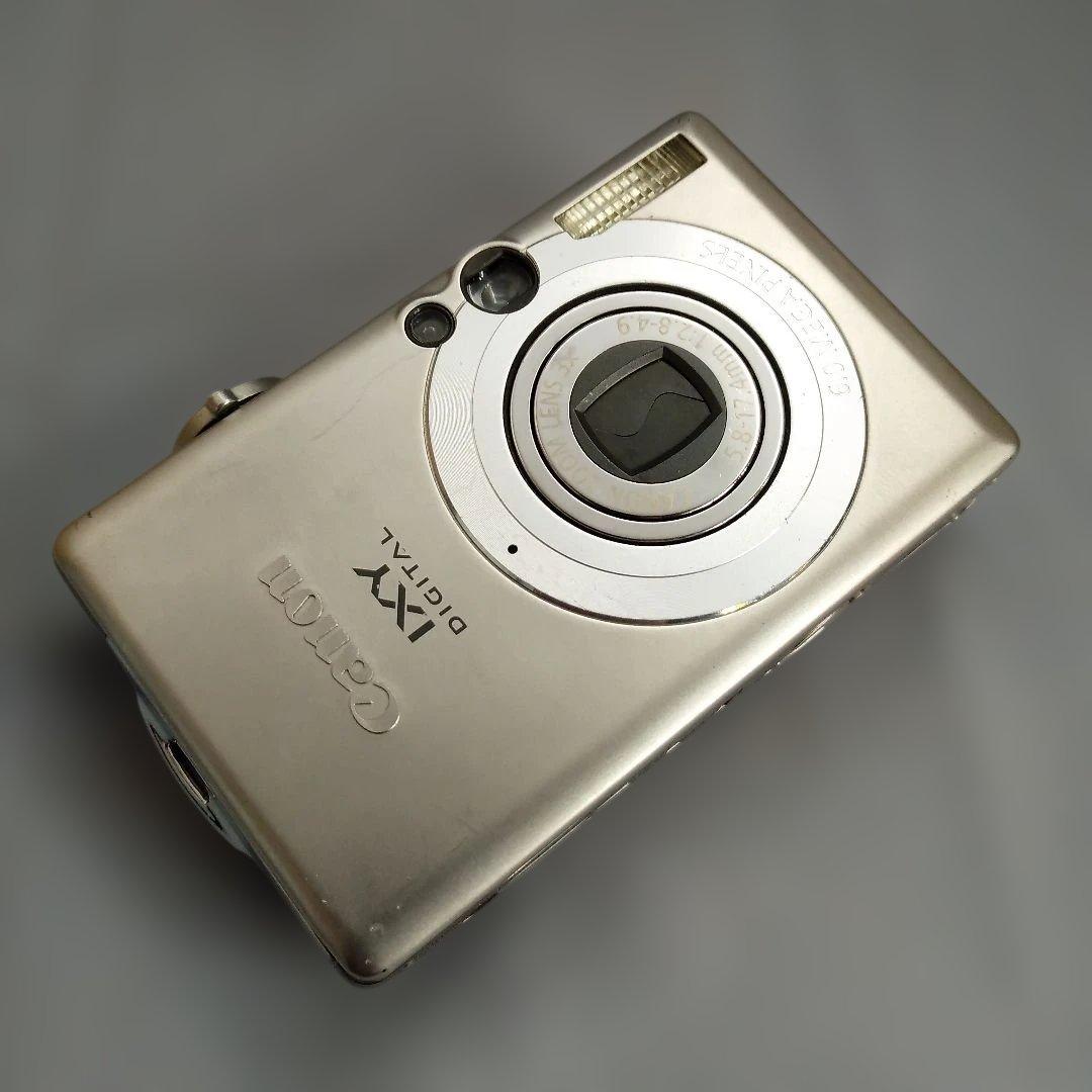 Canon IXY DIGITAL 70　シルバー