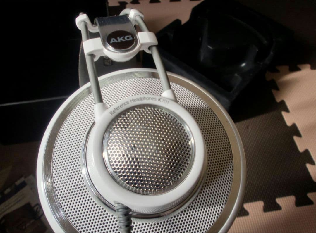 AKG K701 ヘッドホン