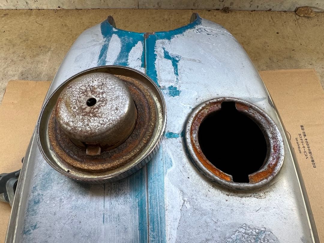 ホンダ　CB50 JX 純正タンクHONDA 希少品