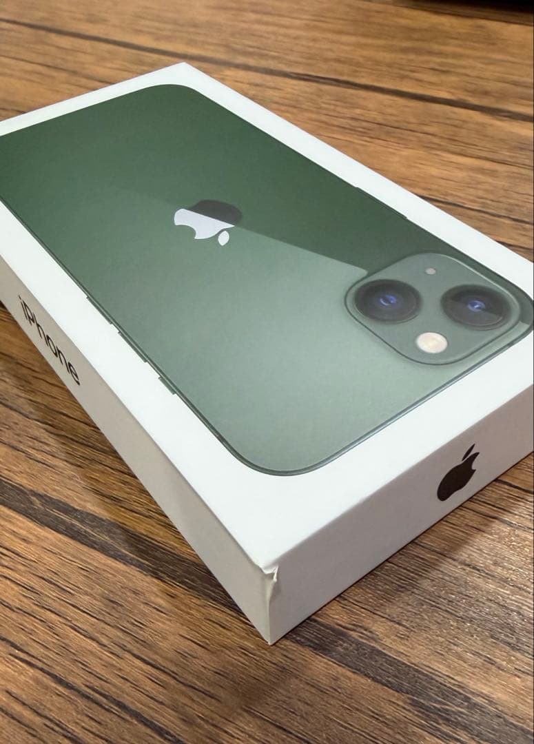 【11/22〜24限定価格】iPhone13 512GB グリーン SIMフリー