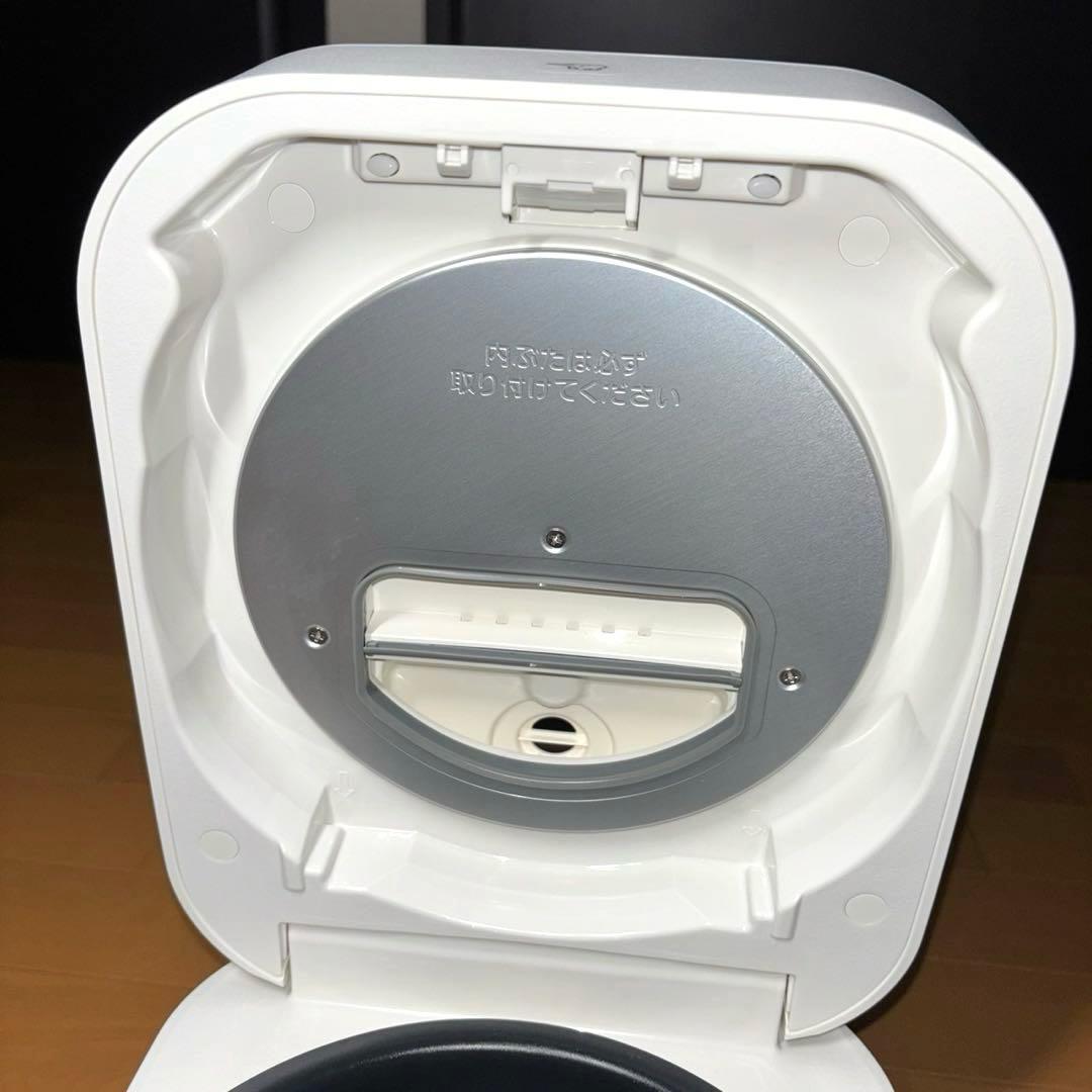 象印 炊飯器 5.5合 STAN. IHタイプ NW-SA10-WA ホワイト