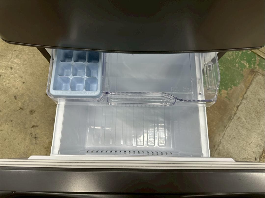 大阪送料無料★3か月保障付き★冷蔵庫★三菱★MR-P15G-H★SR-305