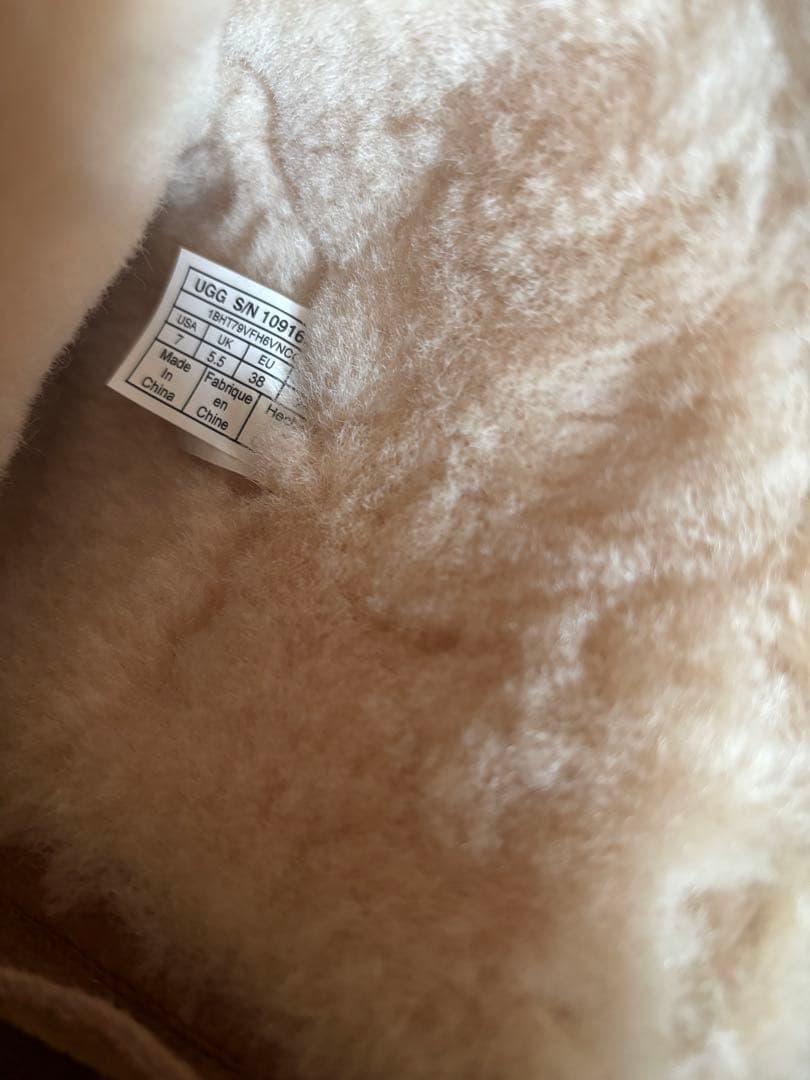 UGG ベージュ ムートンブーツ ファスナー付き