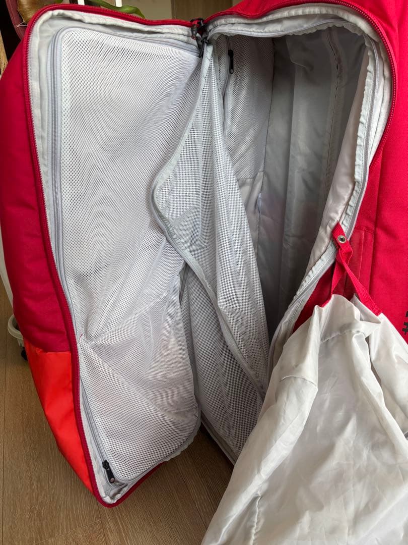 アトミックTROLLEY 90L RED [ブーツバッグ キャリータイプ]