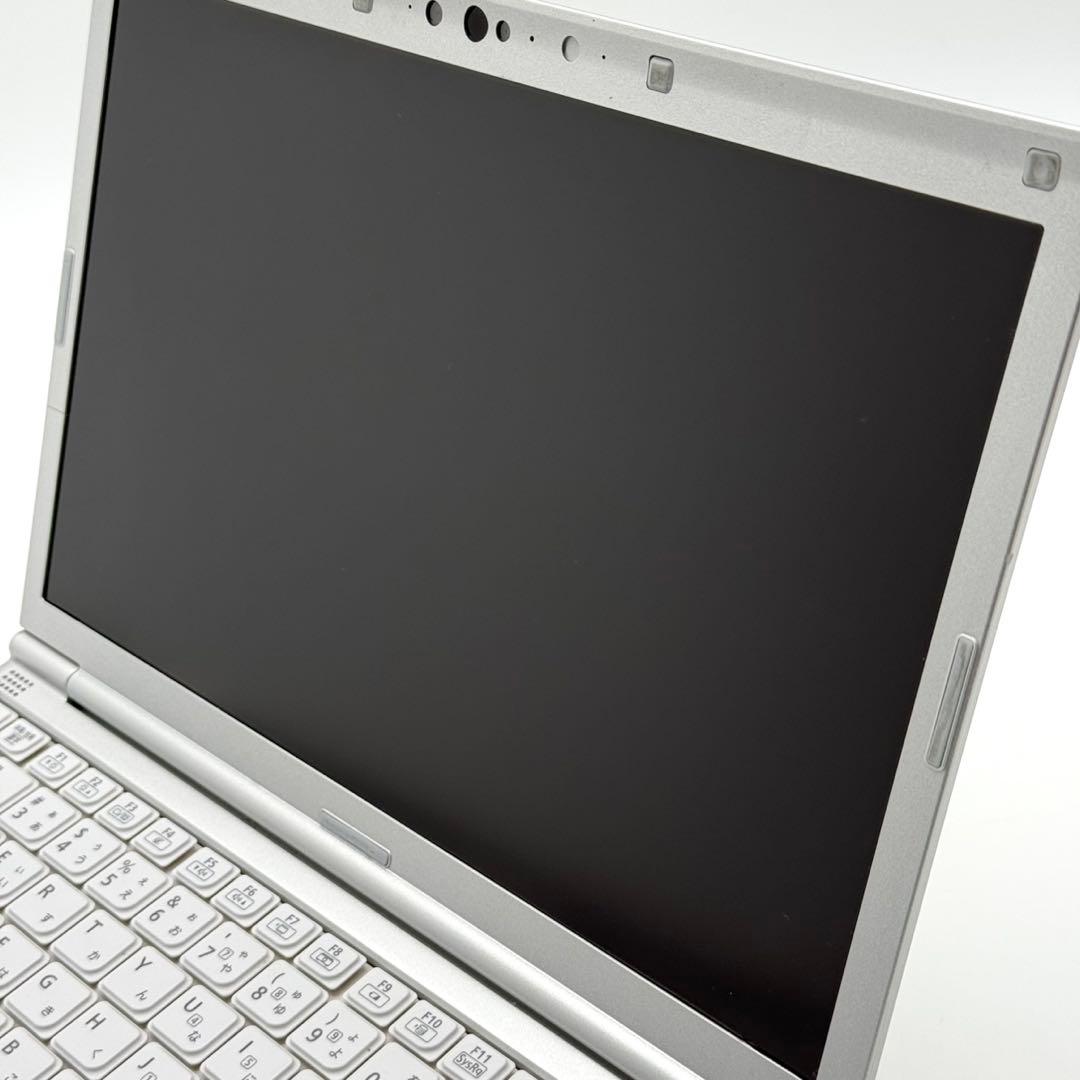 レッツノートSV8 第8世代 i5搭載 小型軽量 BT優秀 Office2024