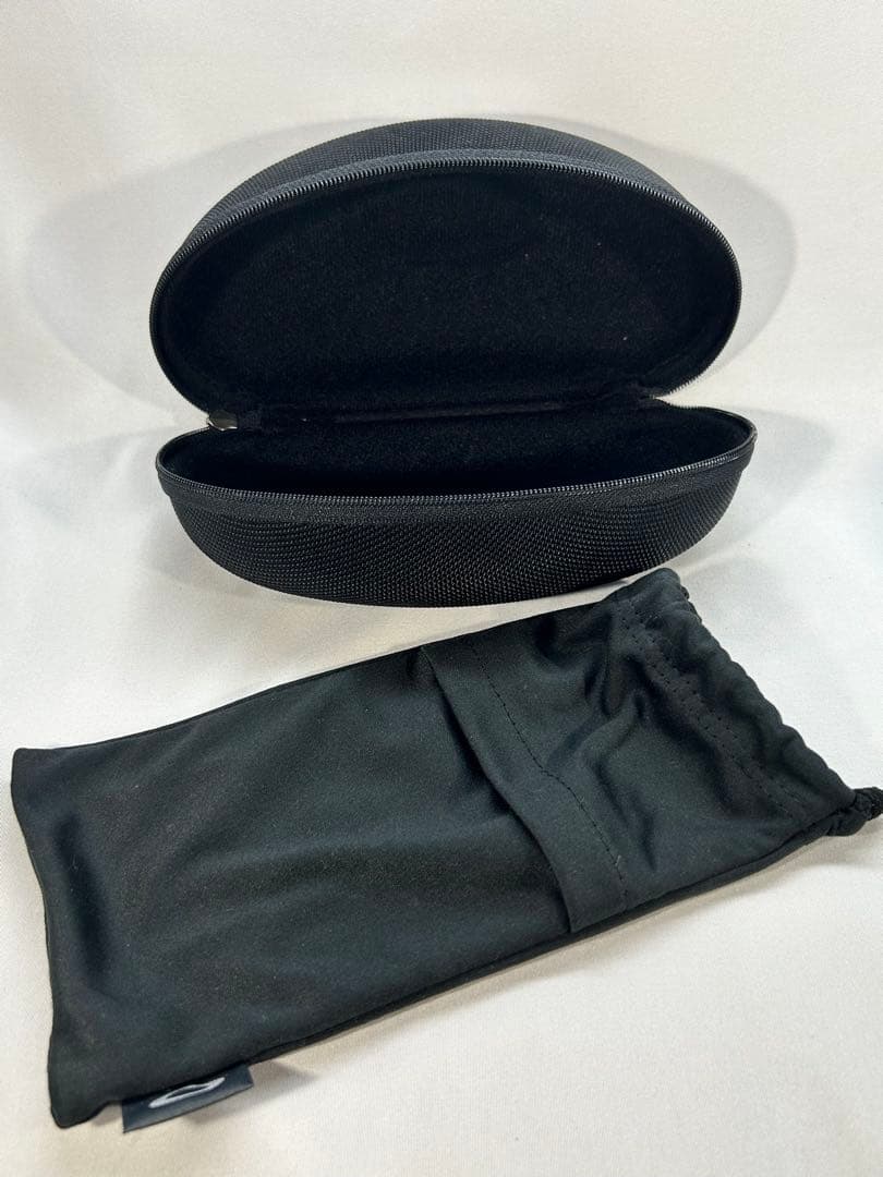 【美品】Oakley スポーツサングラス 青