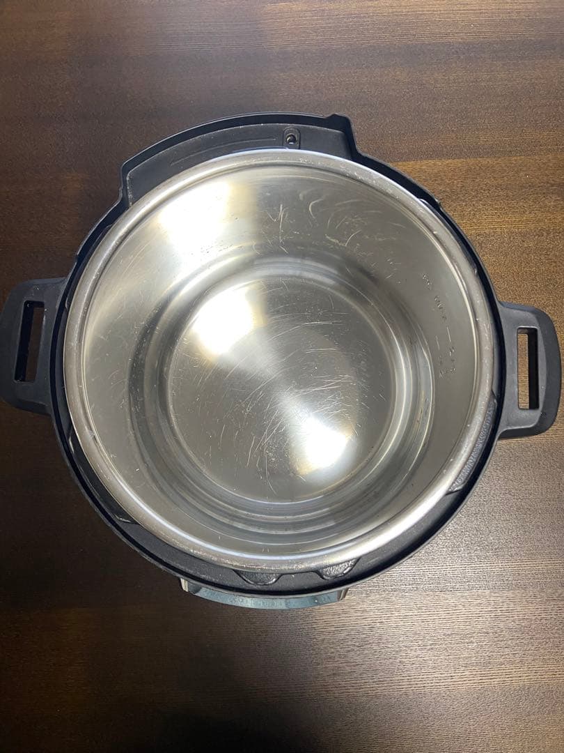 アメリカ　Instant Pot Ultra 6L 電気圧力鍋