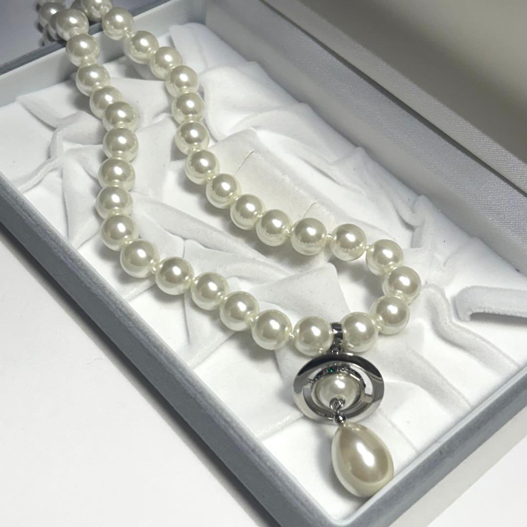 未使用級　極希少　ヴィヴィアンウエストウッド　大玉　立体　オーブパールチョーカー