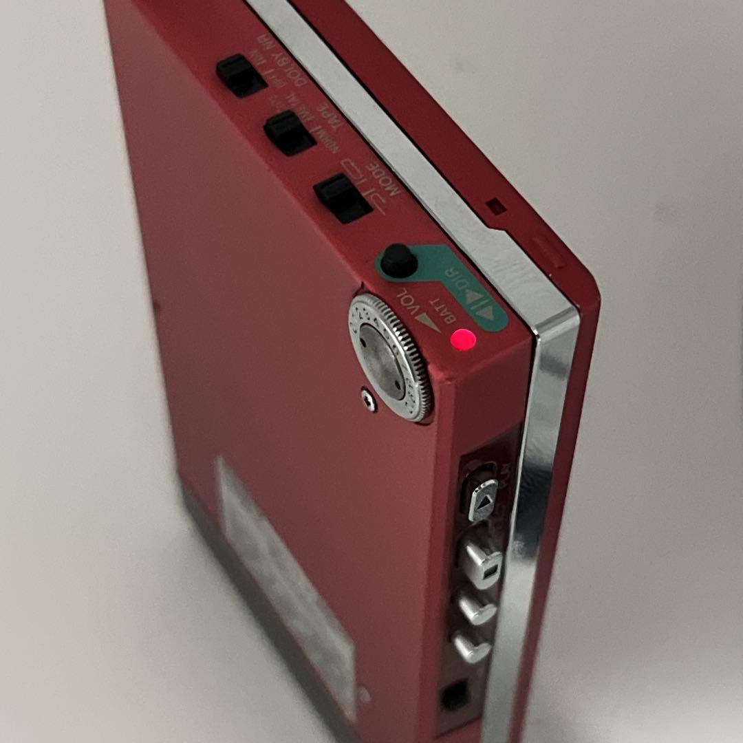 【美品・動作品】 SONY WM-101 カセットウォークマン 希少色　再生OK