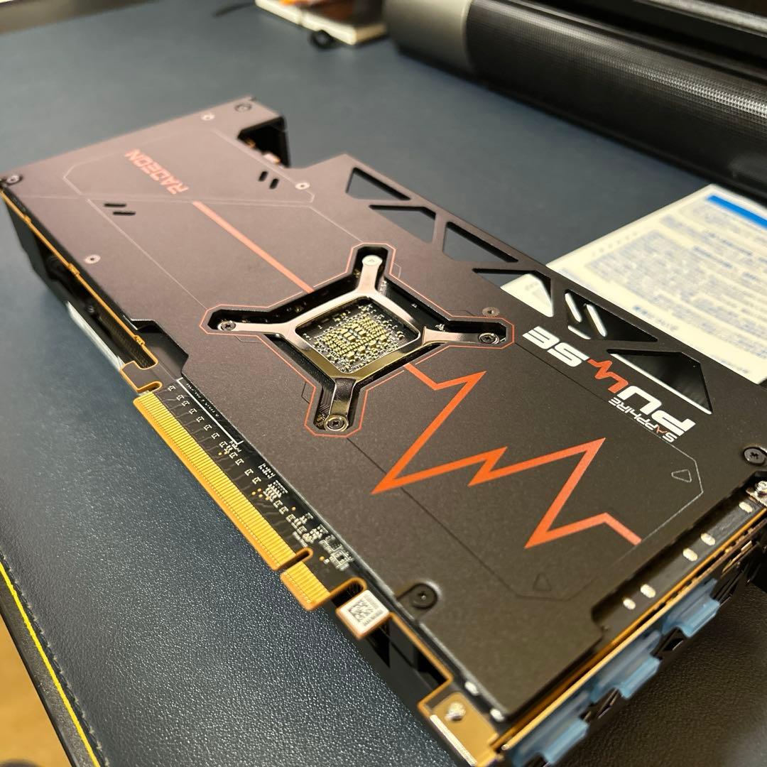 グラフィックボード・グラボ・ビデオカード Radeon RX7800XT Sapphire pulse 16gb