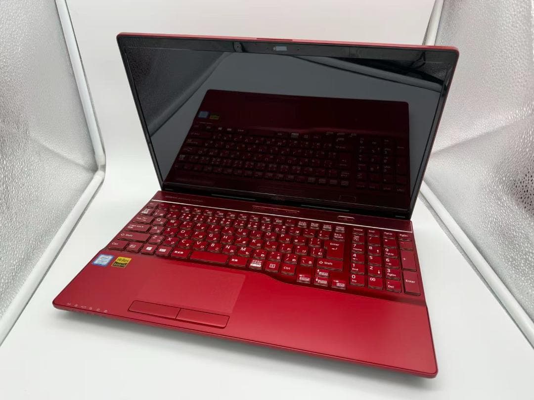 未使用品近い 富士通 第8世代i7 16GB SSD+HDD Office付き