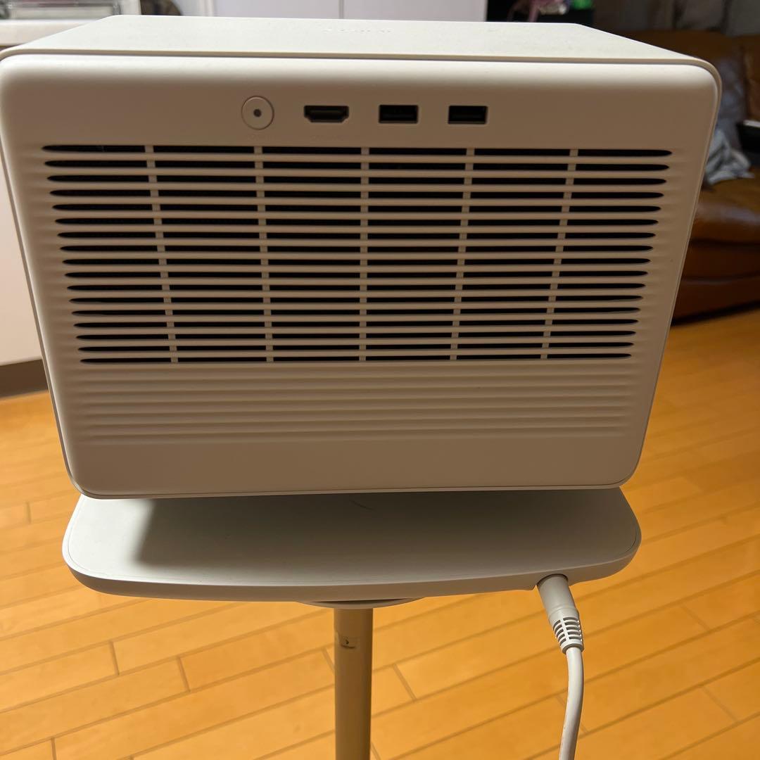 XGIMI HORIZON S Max 4K プロジェクター（専用スタンド付属）