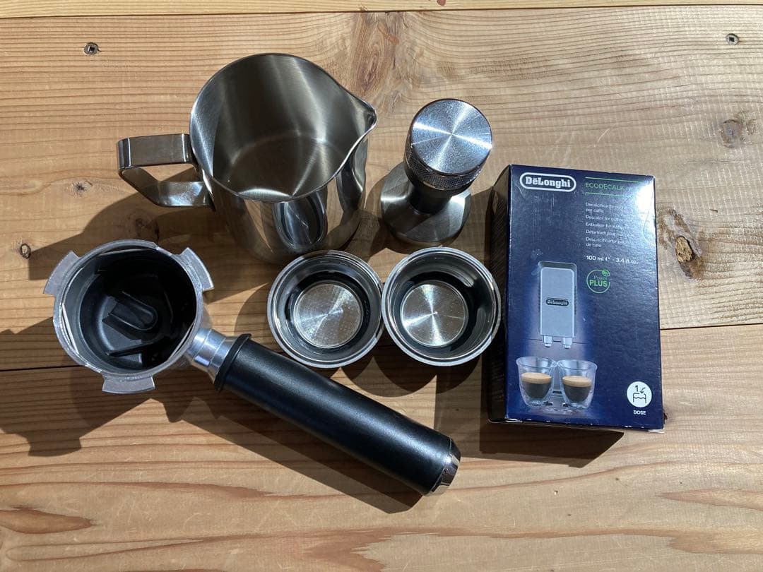 DeLonghi エスプレッソカプチーノマシン シルバー