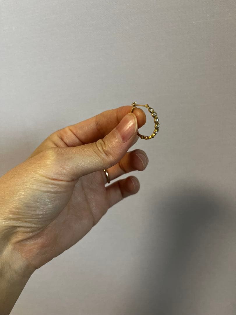 ダイヤモンドフープピアス(片耳用)