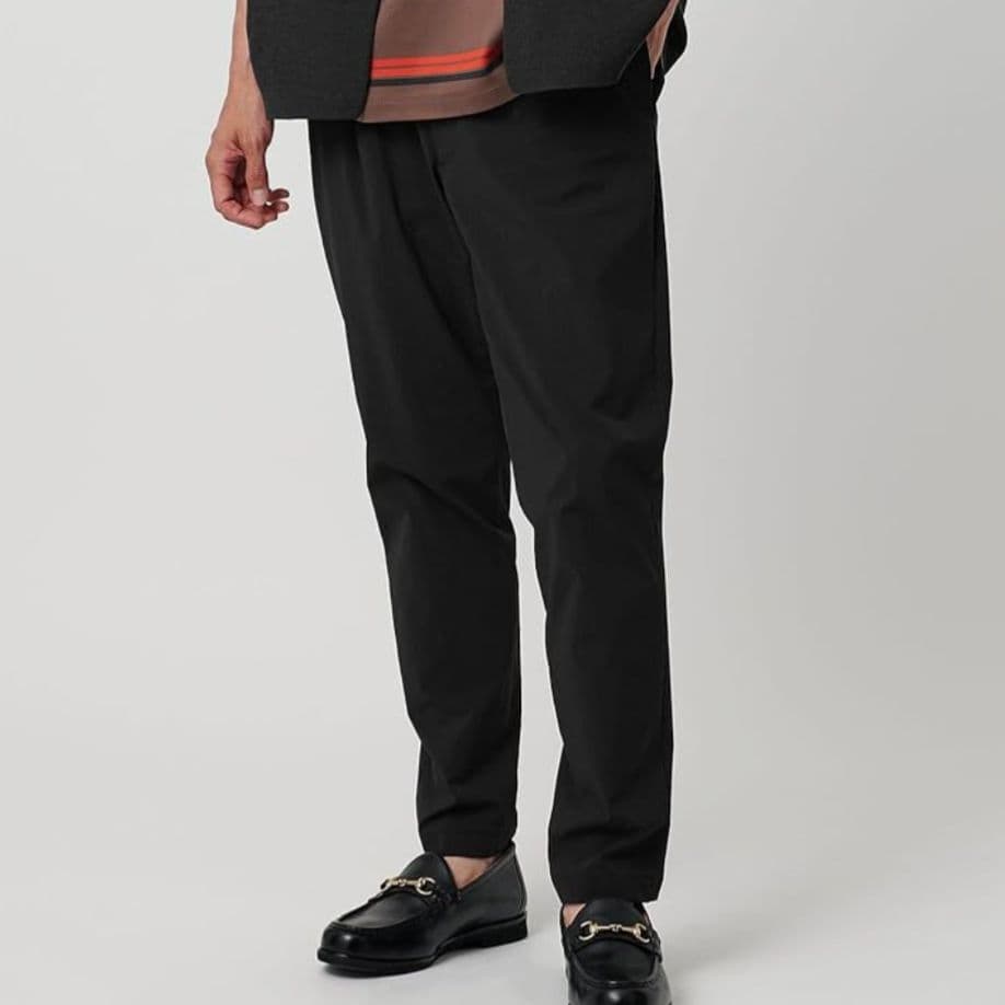 人気★極美品◎BY 360 MASTER　ワンプリーツ　スラックス　黒　М