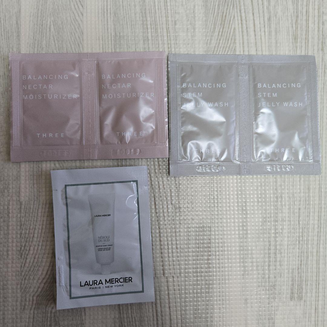 THREE LAURA MERCIER エレガンス　ラプードル　Ⅰ