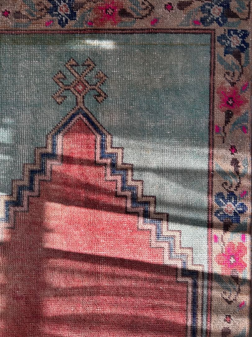 124×80 ミフラーブ　トルコ　ヴィンテージラグ　トルコラグ　ペールカラー