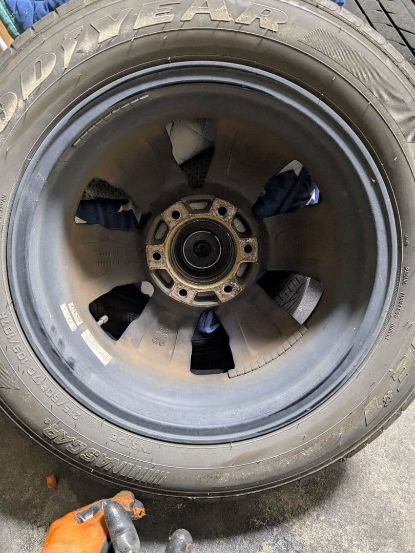 ゆーあ ロクサーニバトルシップ2 17インチタイヤホイールセット