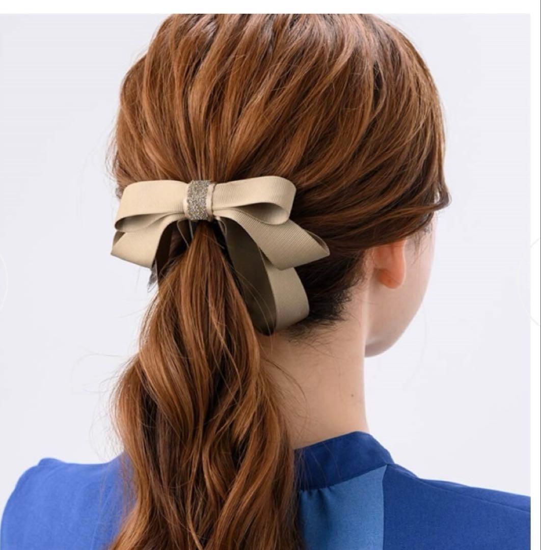 Complex Biz カーキ　リボンバナナクリップ