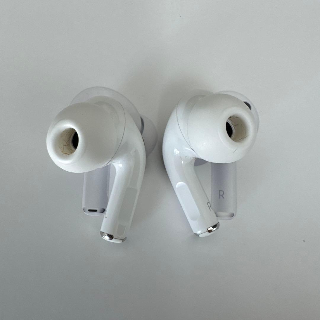 AirPods Pro ワイヤレス充電ケース付き