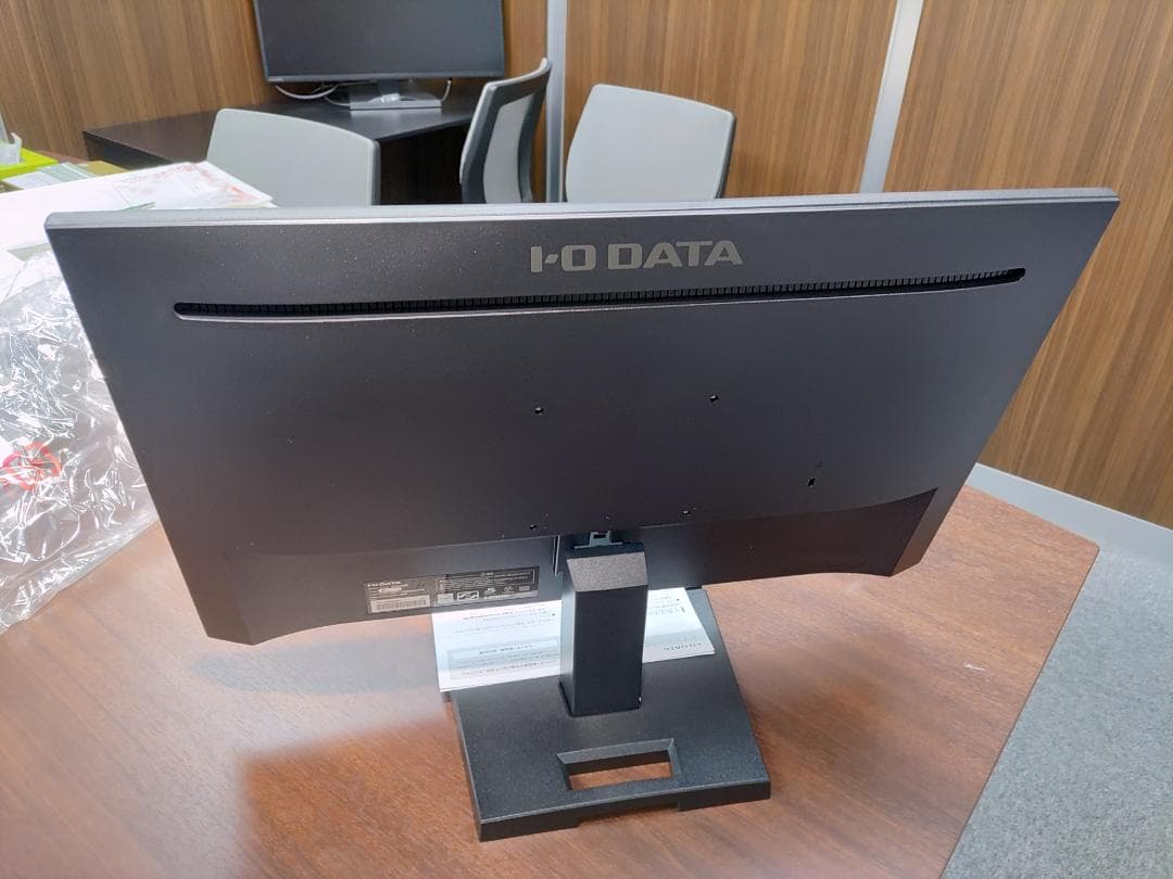 パソコンのモニター　23.8型ワイド