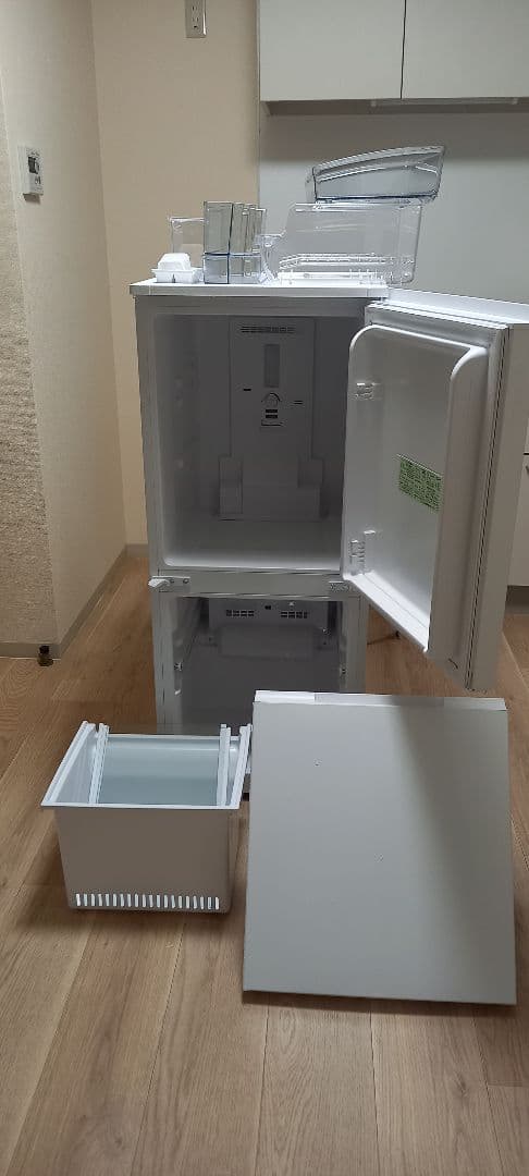 SHARP SJ-D15K-W 152L　2023年製 どっちもドア 一人暮らし