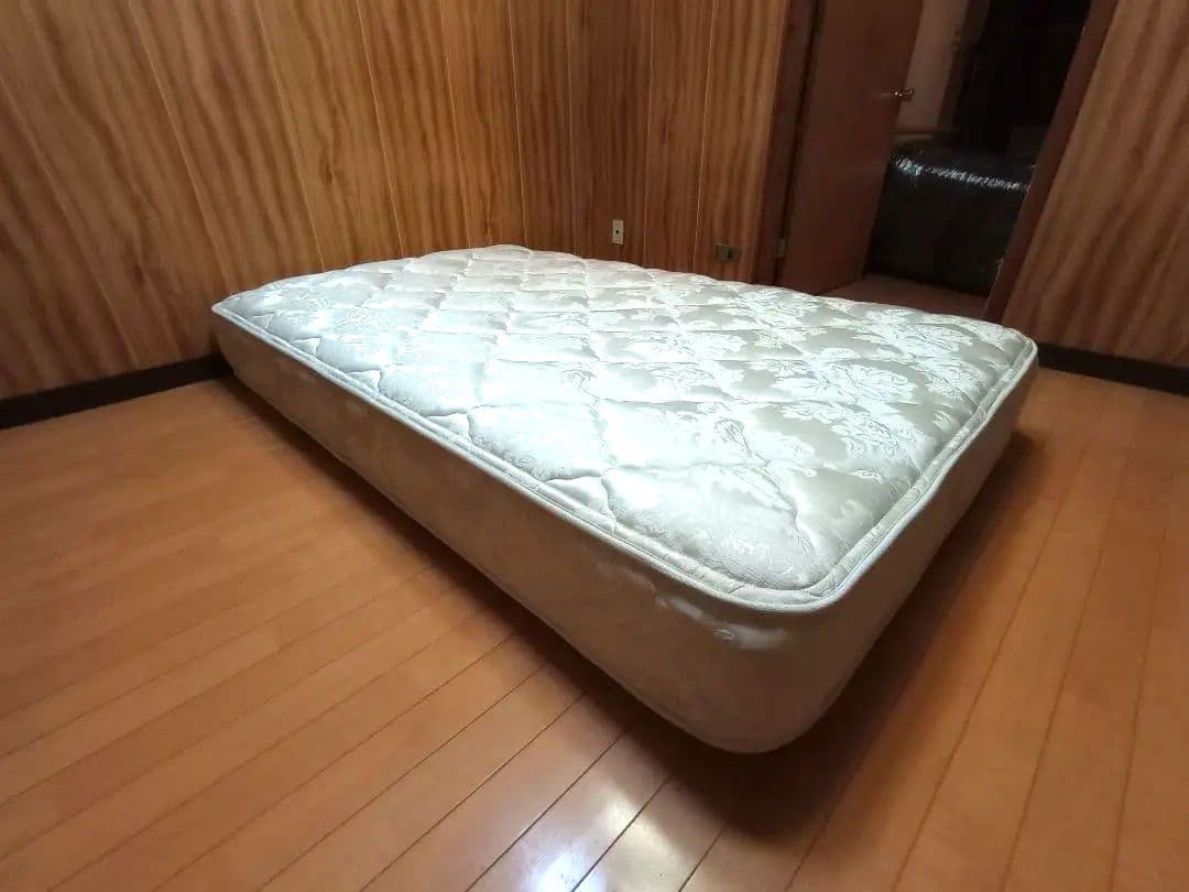 IDC大塚家具 Kingsdown キングスダウン セミダブル マットレス