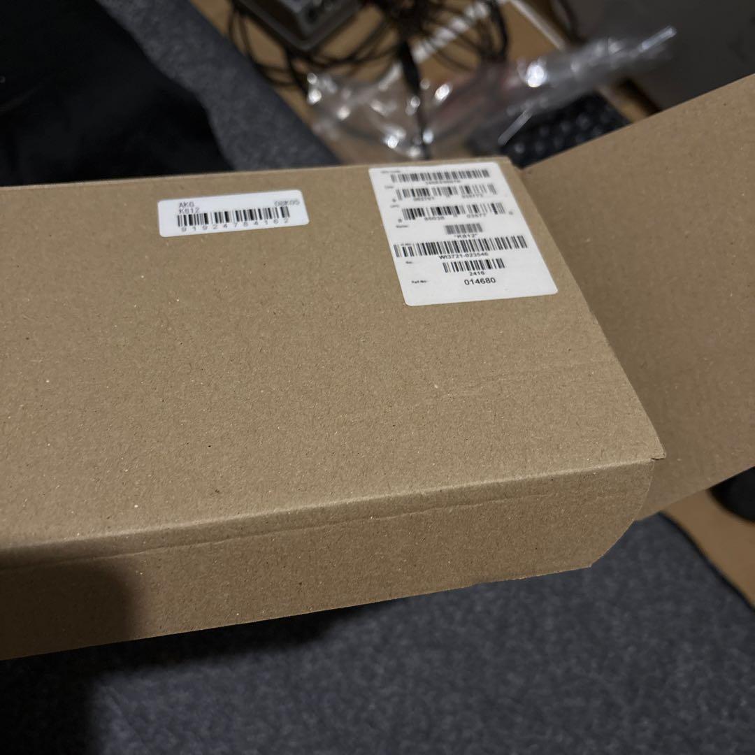 【完全新品未開封】AKG K812 高解像度モニターヘッドホン（フラッグシップ)