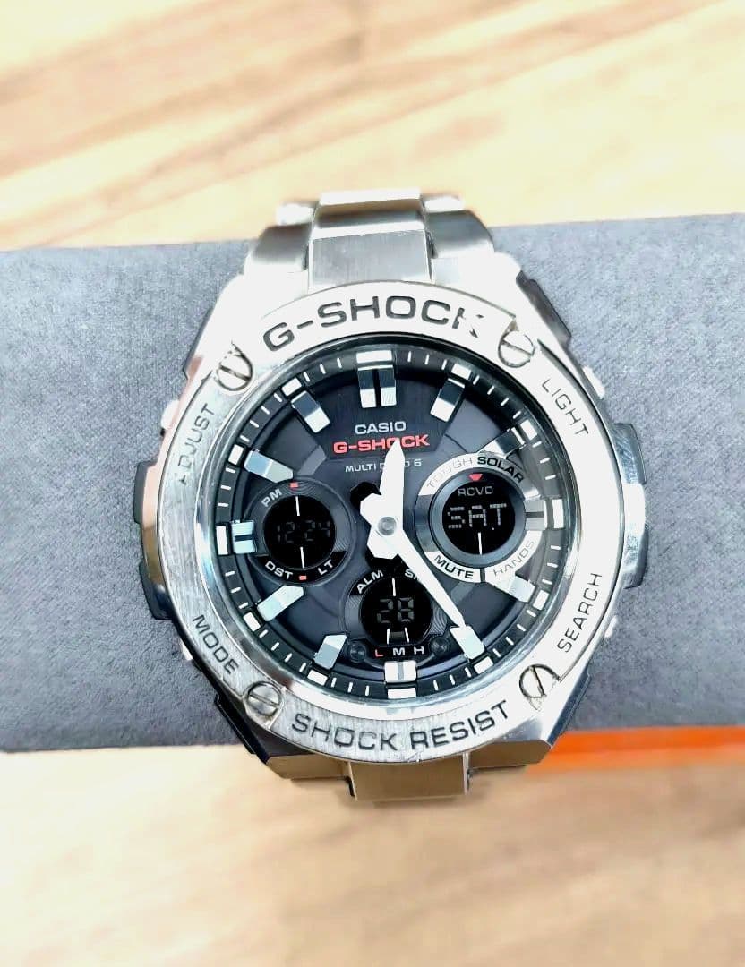 G-SHOCK **「GST-W110D-1AJF」**