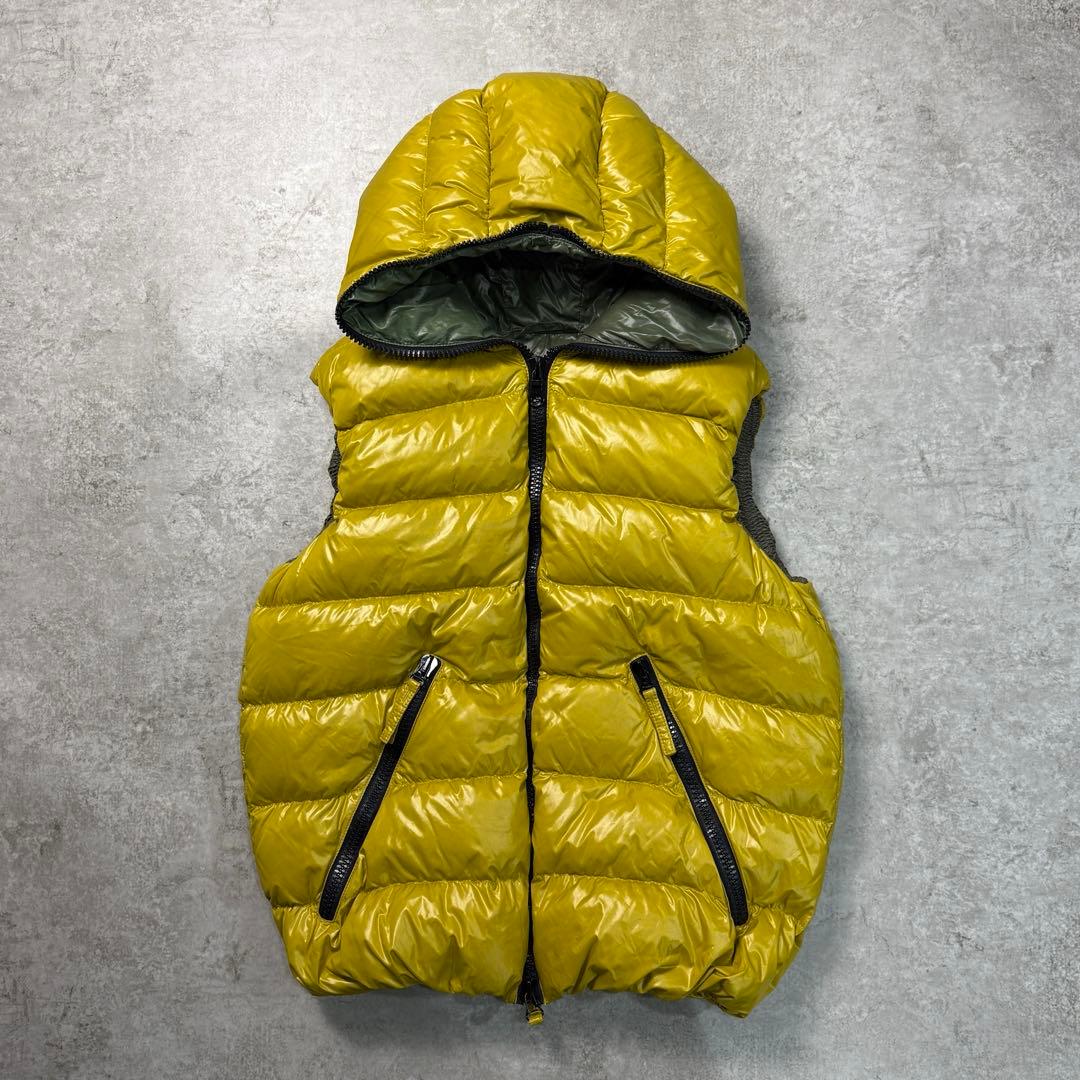 DUVETICA デュベティカ【52】ダウンベスト フード付き 希少カラー