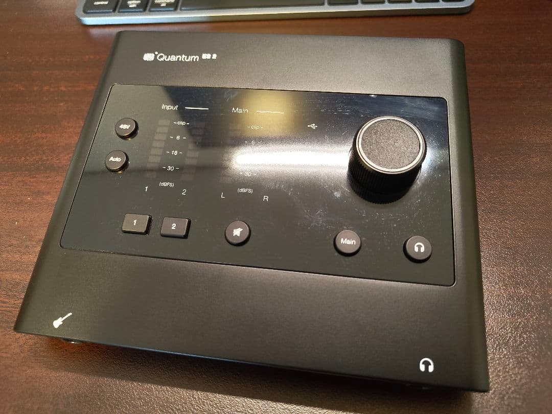 Quantum ES 2 USB-Cオーディオインターフェイス