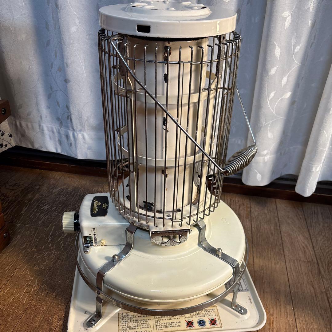 アラジン　ブルーフレームヒーター　愛情点検済み