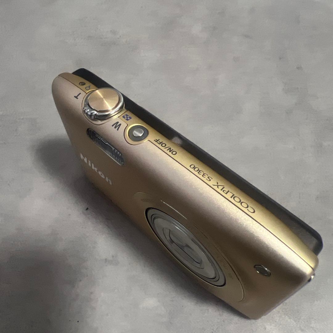 極美品 NICON COOIPIX S3300 ゴールド