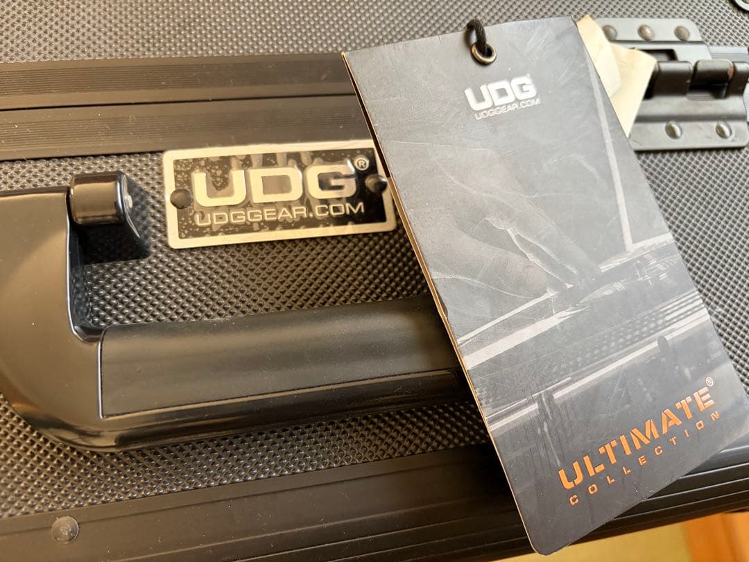 UDG U93011BL ハードケース M フライトケース RANE72対応