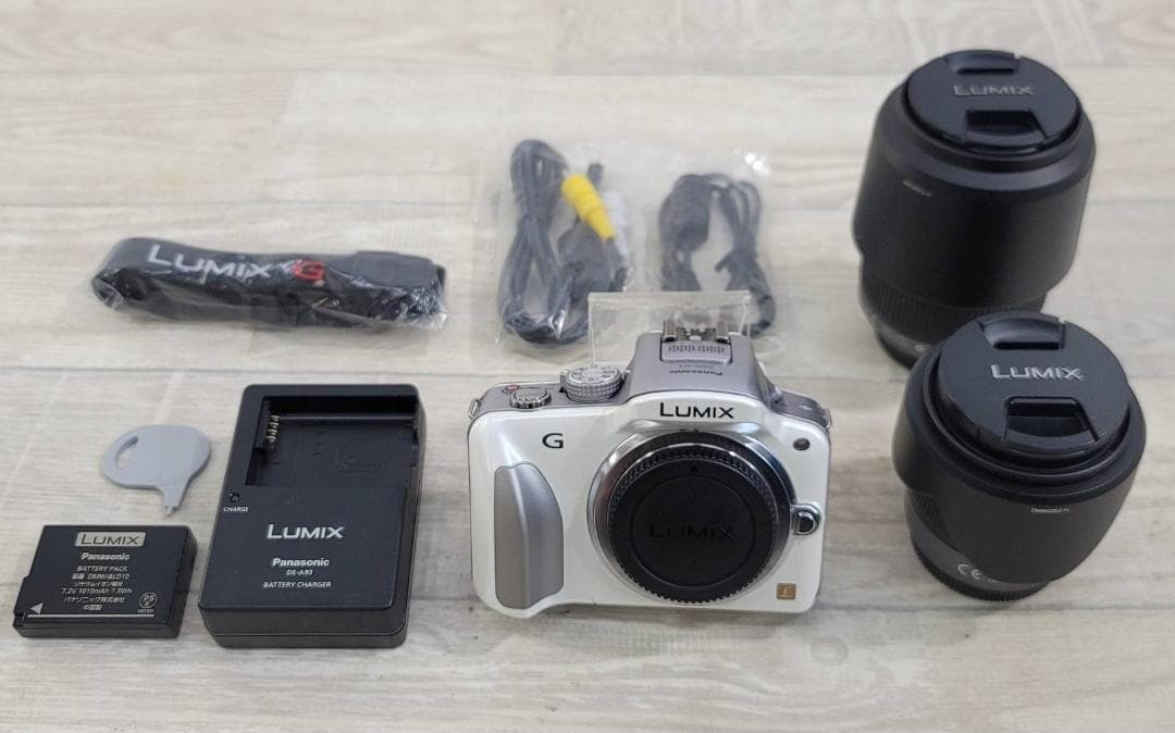 【良品】パナソニック ミラーレス一眼カメラ LUMIX G3 DMC-G3W-W