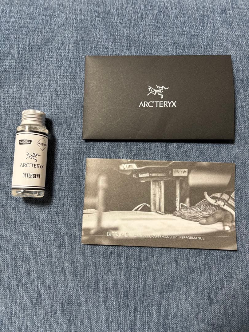 アークテリクス Therme Insulated Jacket